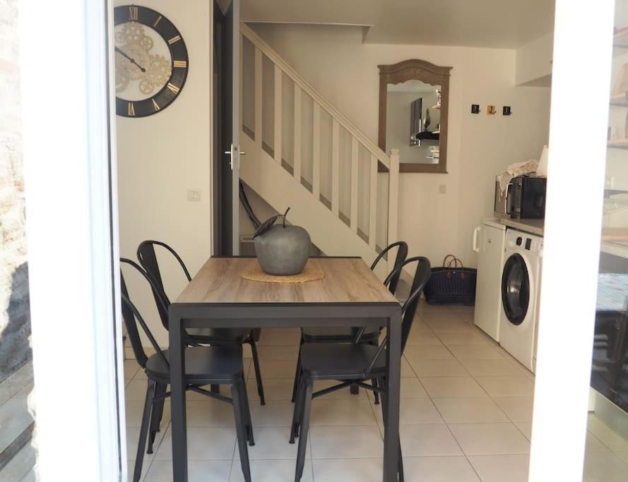 Appartement Duplex Et Terrasse A St Servan-St Malo Saint-Malo Exterior foto